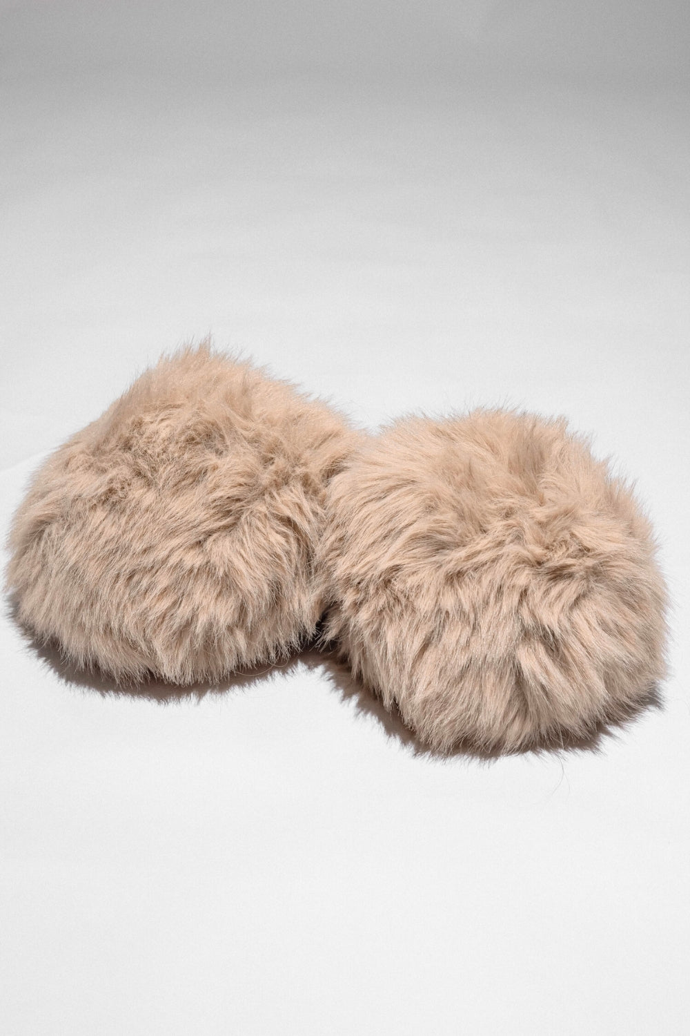 Off Duty Fluffy Slipper - Beige