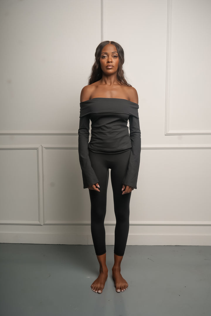 Off the Shoulder L/S - Black