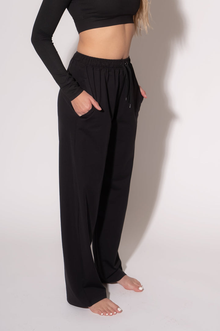 Weekend Trouser Petite - Black