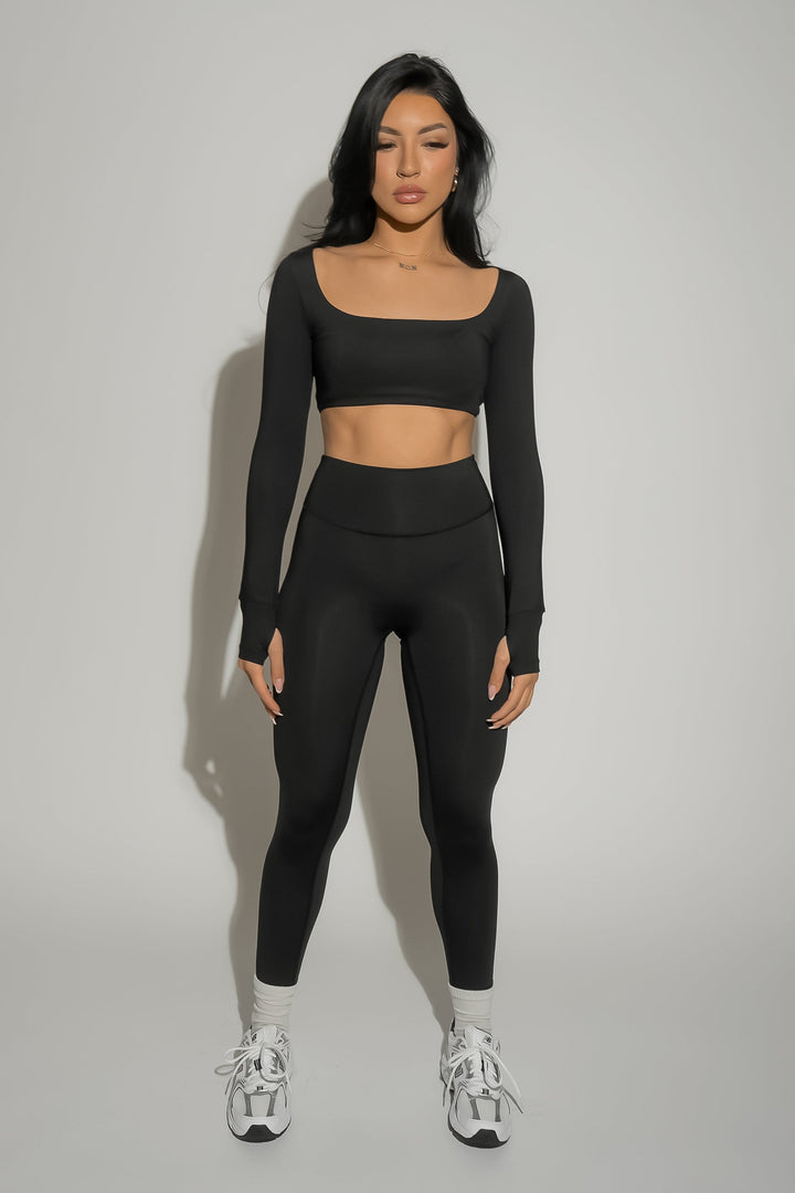 Melrose L/S - Black
