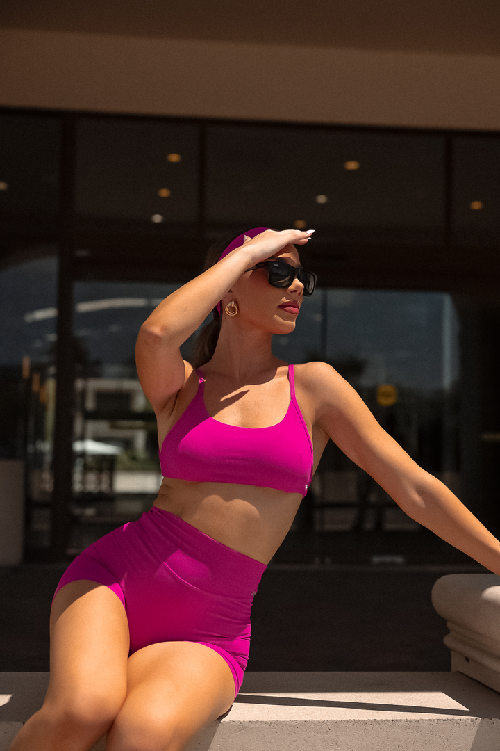 Subtle Scrunch Lift Short - French Fuchsia