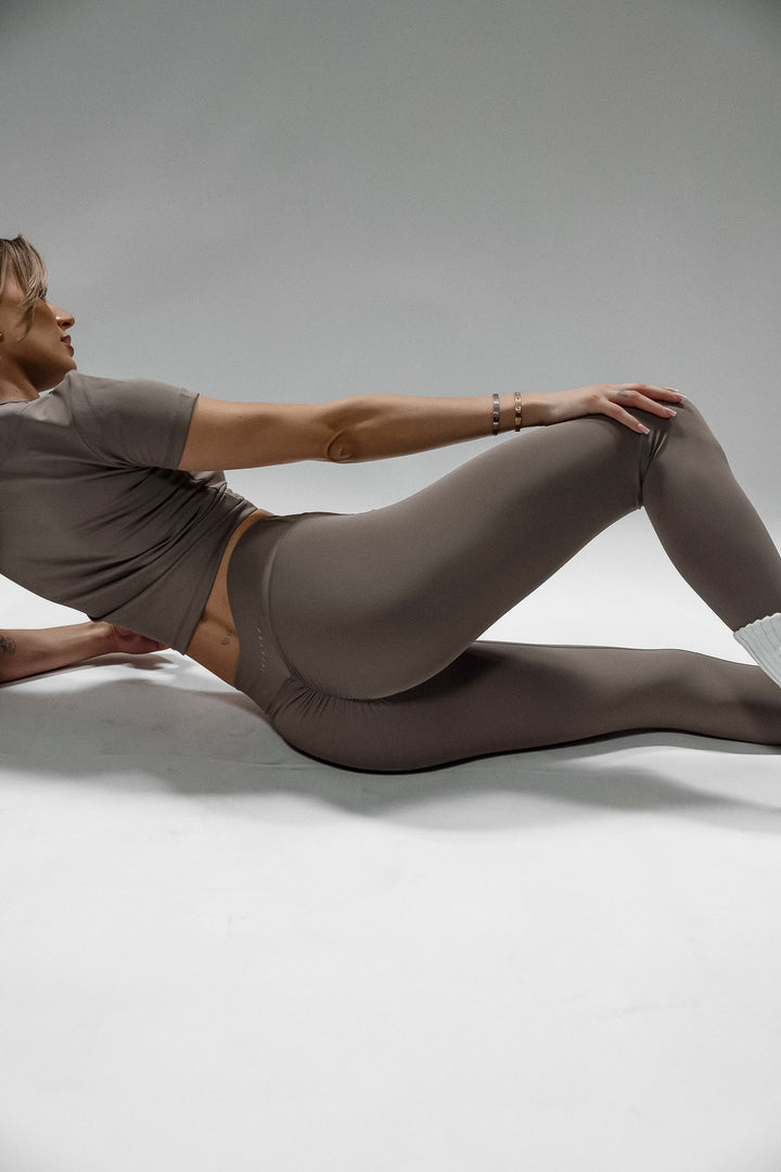 Girlfriend Legging - Earl Grey