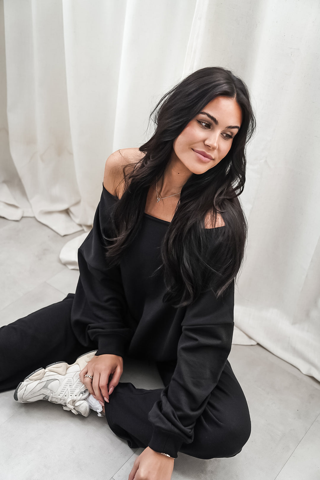 Oversized Wide Leg Sweatpant - Black