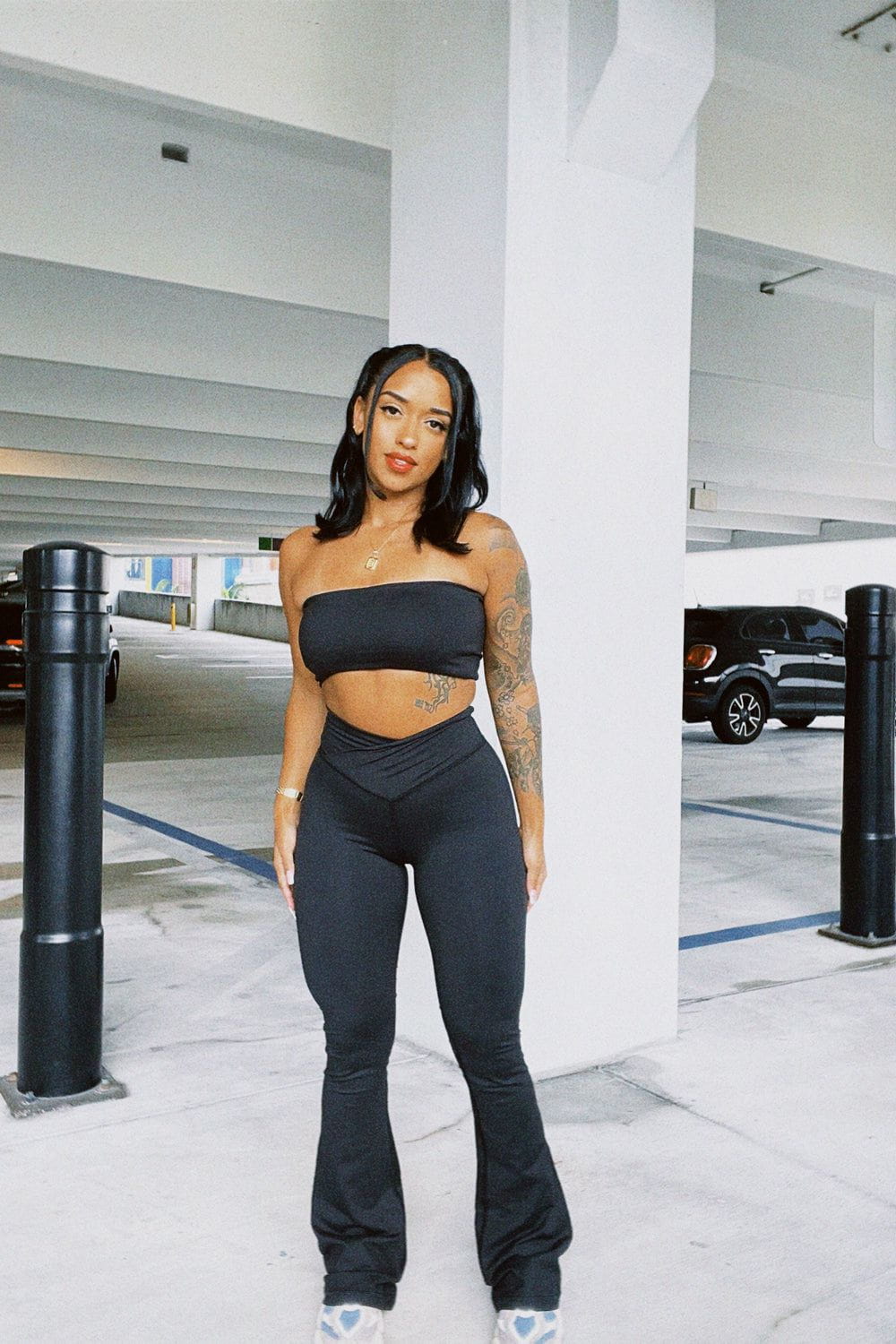 Everyday Petite Bootcut Pant - Black