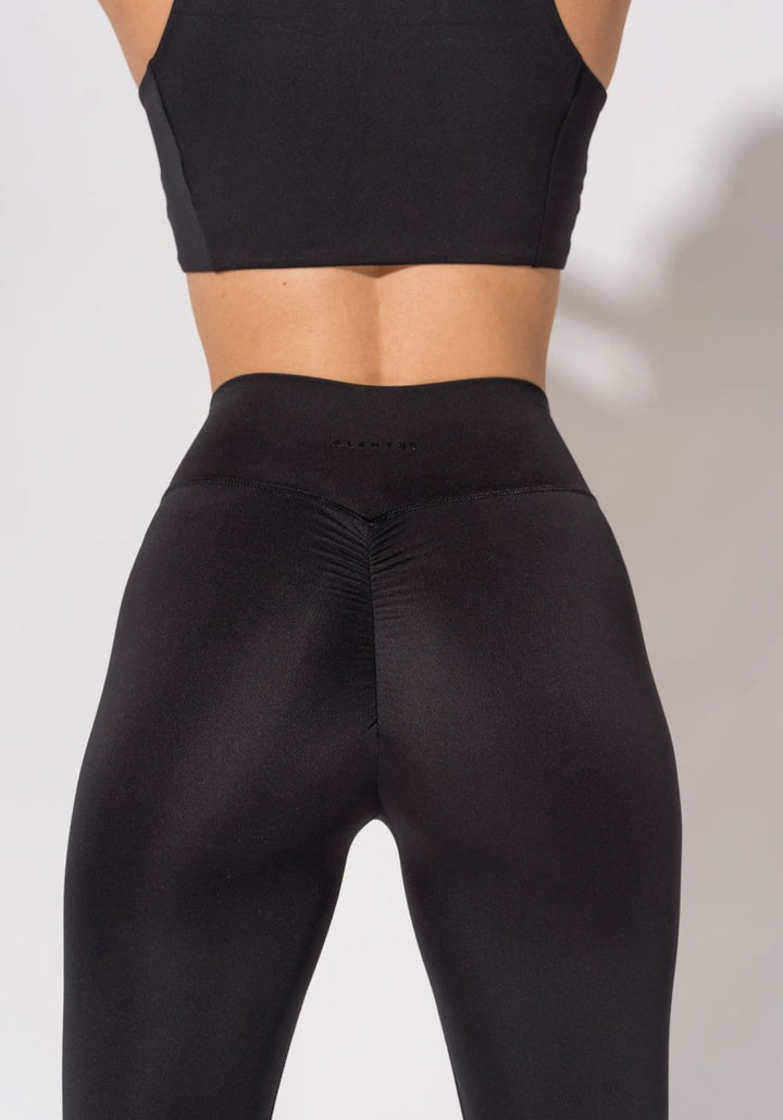 Girlfriend Legging - Black