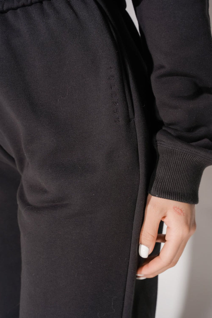 Oversized Jogger - Black